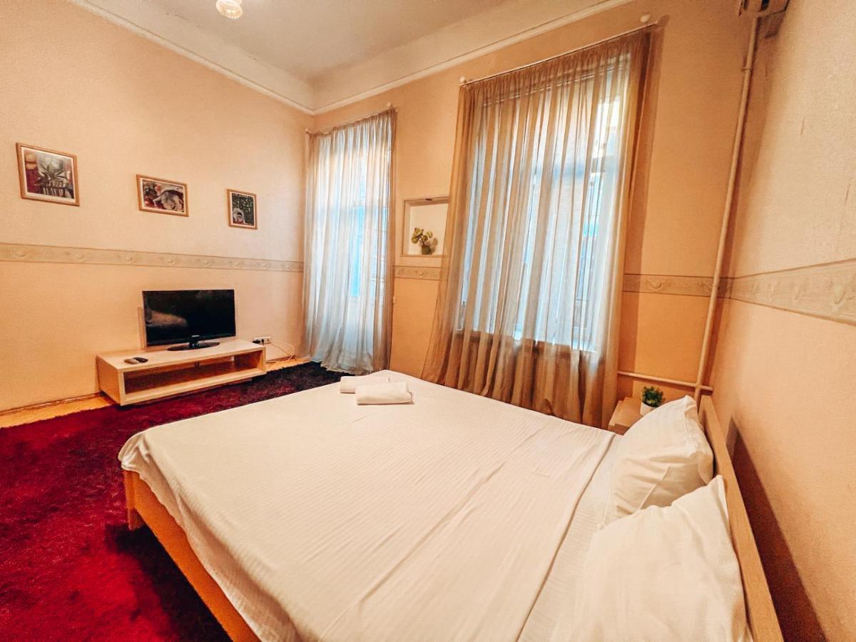 Apartment - Independence Square Kiev Eksteriør billede