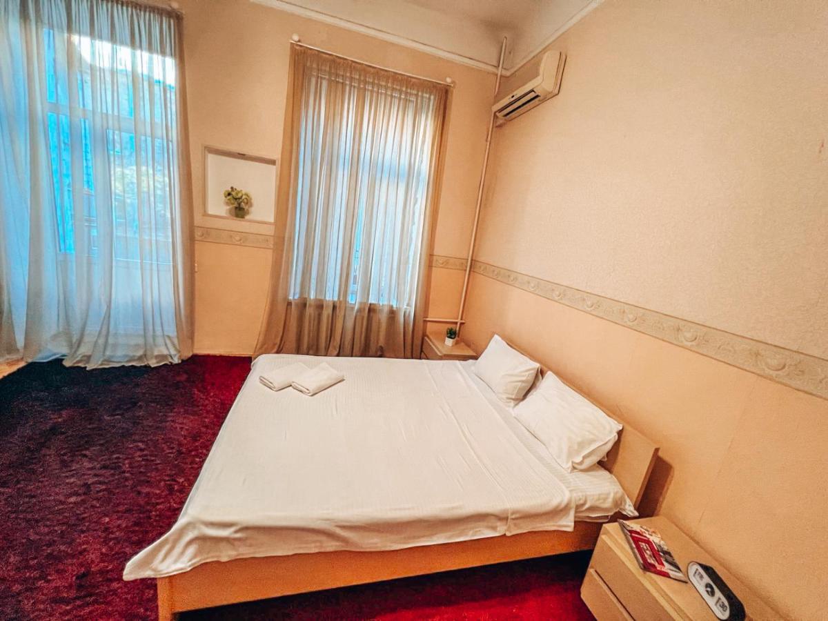 Apartment - Independence Square Kiev Eksteriør billede